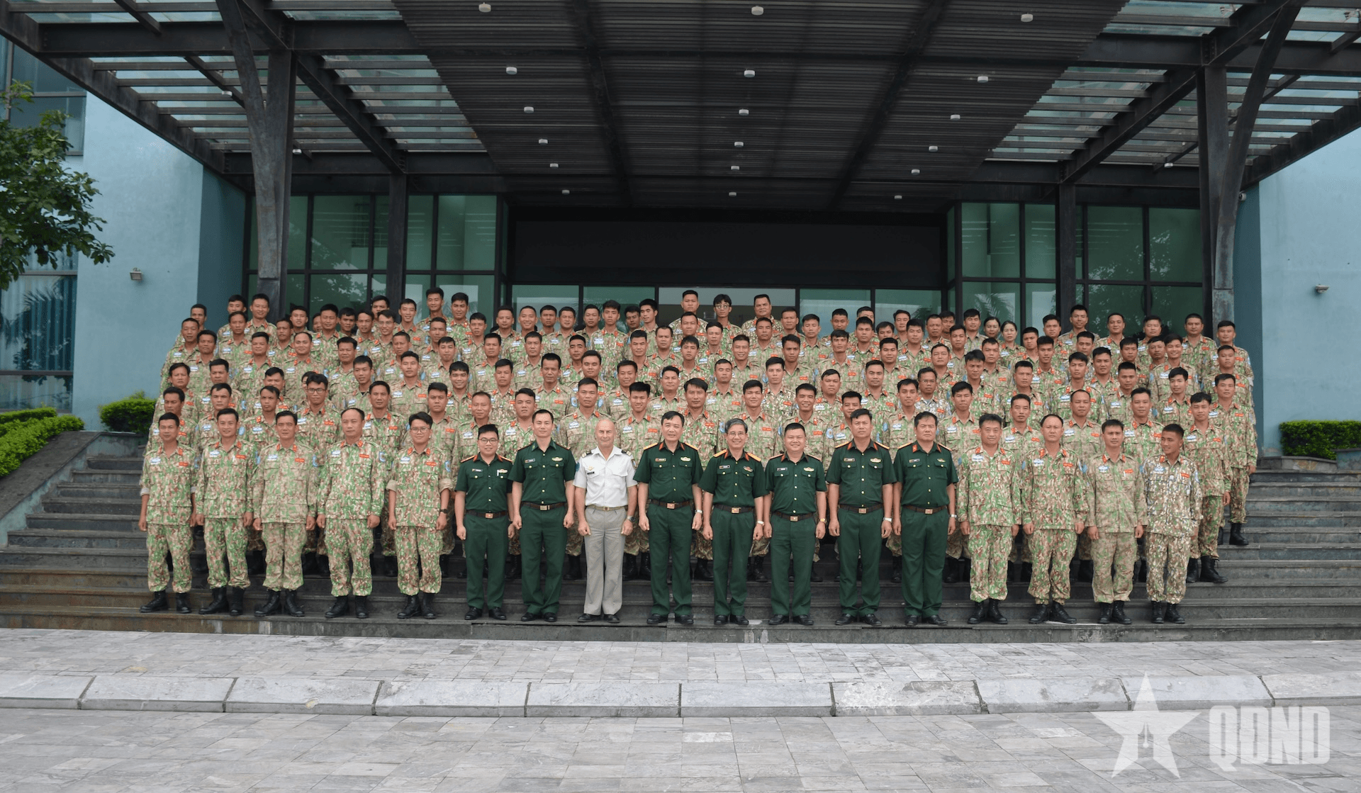 Huấn luyện tiền triển khai và diễn tập thực địa cho Đội Công binh số 4