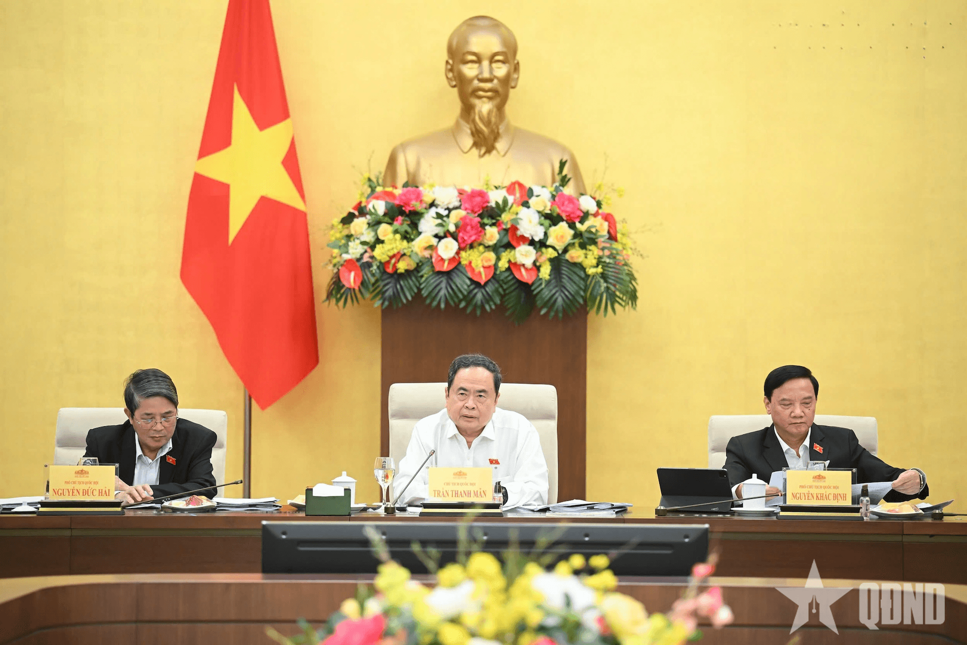 Hoàn thiện một số cơ chế, chính sách đặc thù phát triển thành phố Hải Phòng
