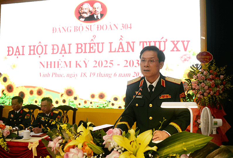 Sư đoàn 304 (Quân khu 2) bám sát nguyên tắc trong tổ chức huấn luyện