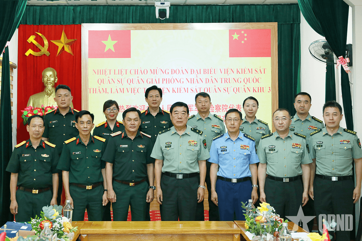 Bộ tư lệnh Quân khu 3 tiếp Đoàn Viện Kiểm sát quân sự Quân Giải phóng nhân dân Trung Quốc