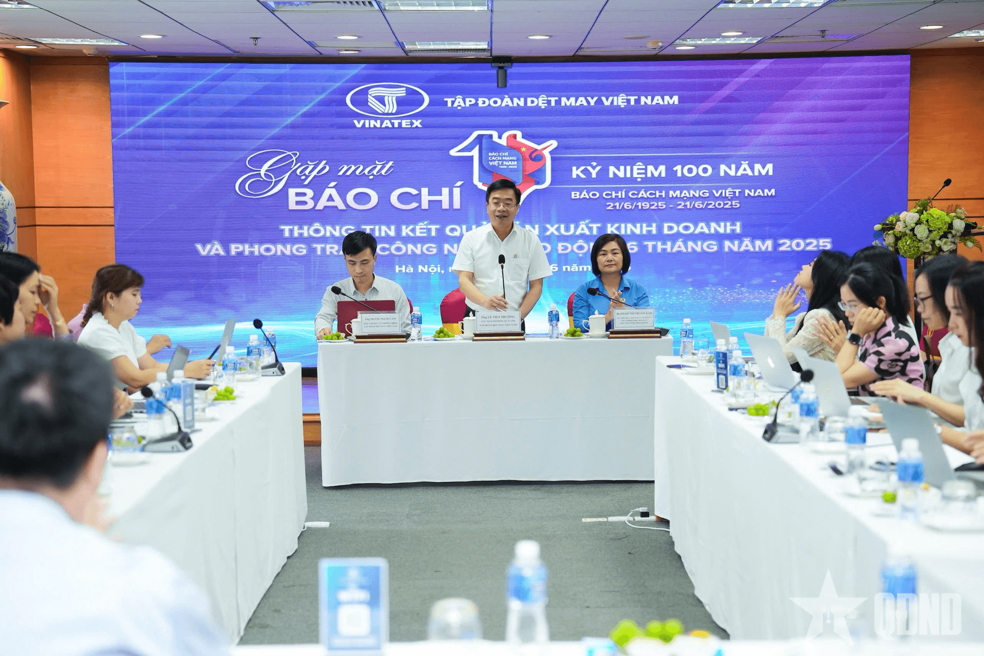 Dệt may ứng phó linh hoạt, giữ tăng trưởng