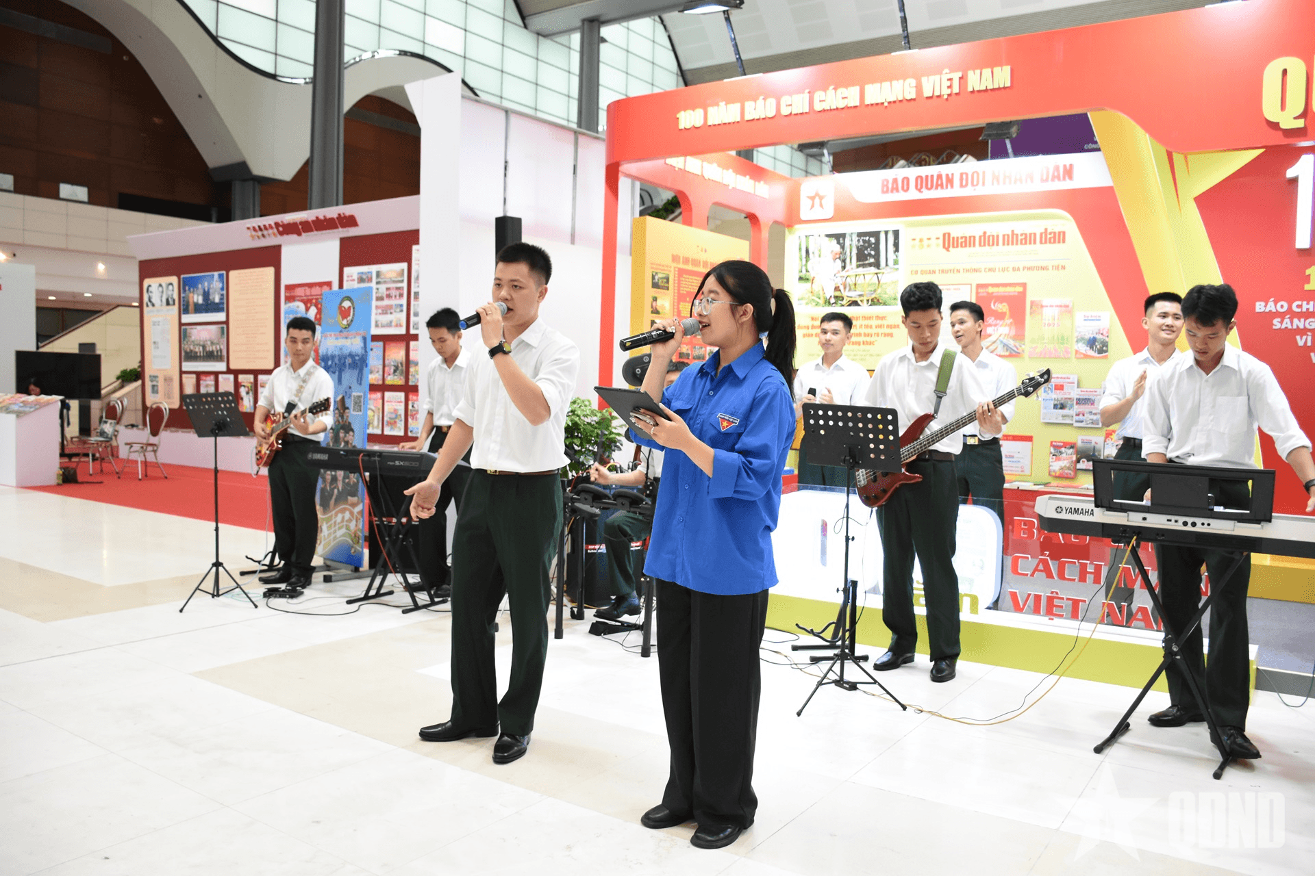 Sức hút Ban nhạc POTC