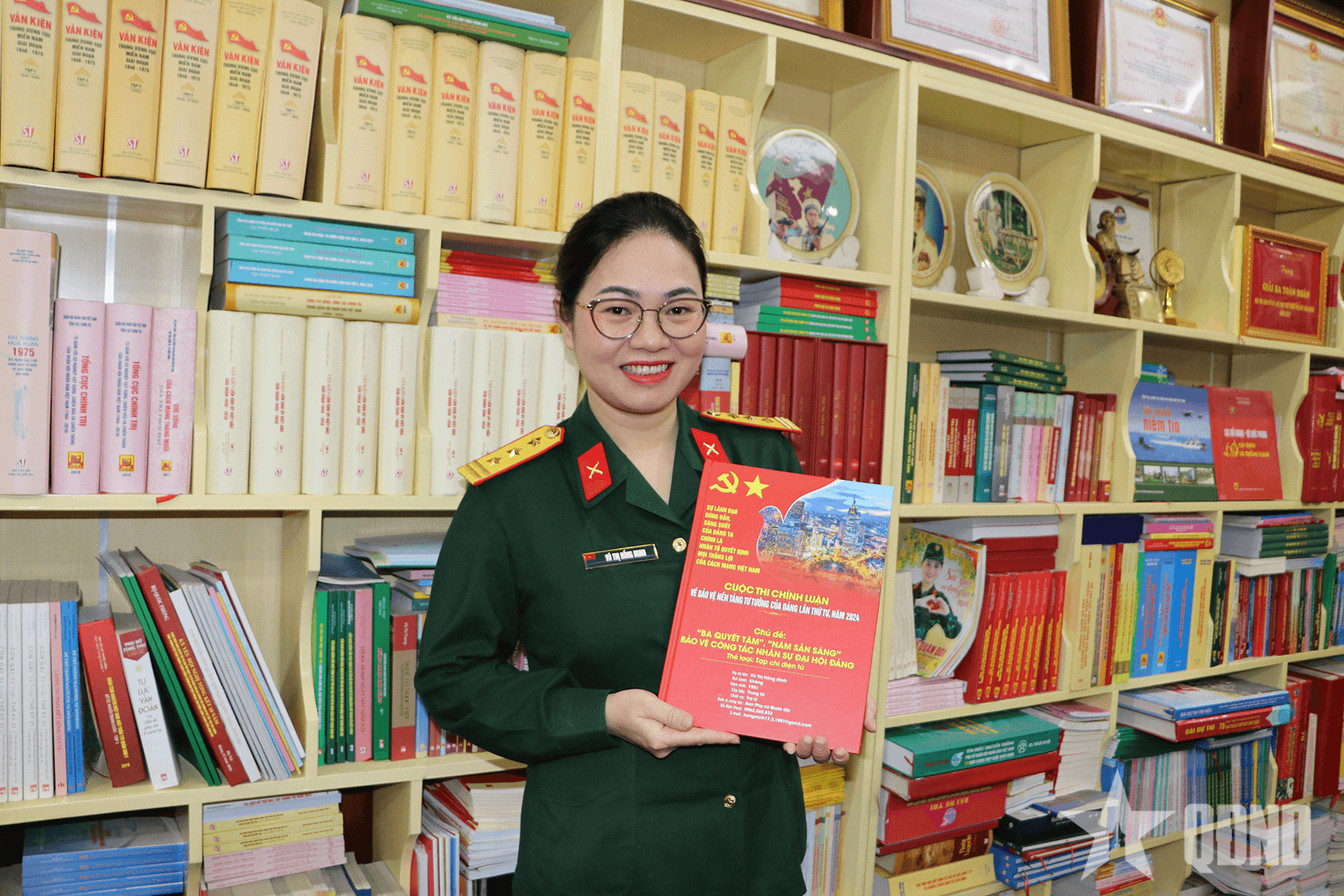 Nữ sĩ quan cống hiến bằng trí tuệ và khát vọng phụng sự