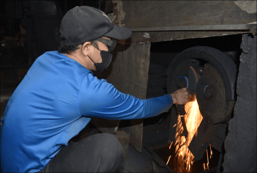 Giữ "lửa nghề" và bảo vệ môi trường