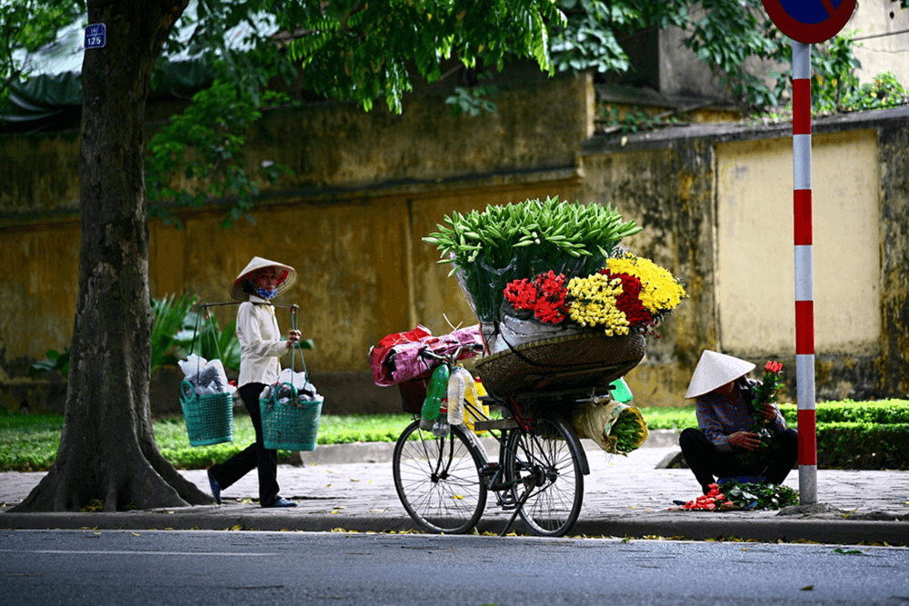 Thời tiết hôm nay (24-6): Miền Bắc nắng mạnh, mưa dông bất chợt