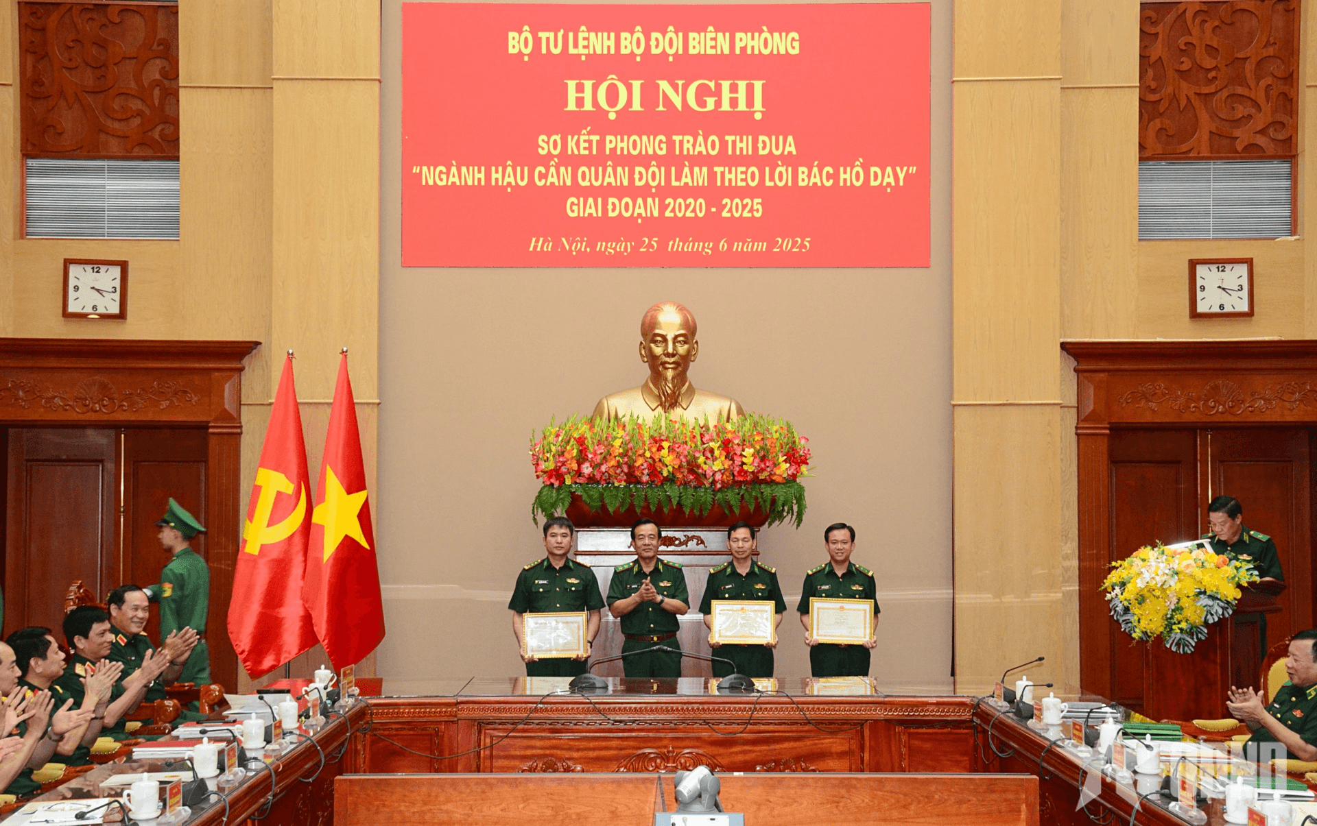 Sơ kết Phong trào thi đua “Ngành Hậu cần Quân đội làm theo lời Bác Hồ dạy”