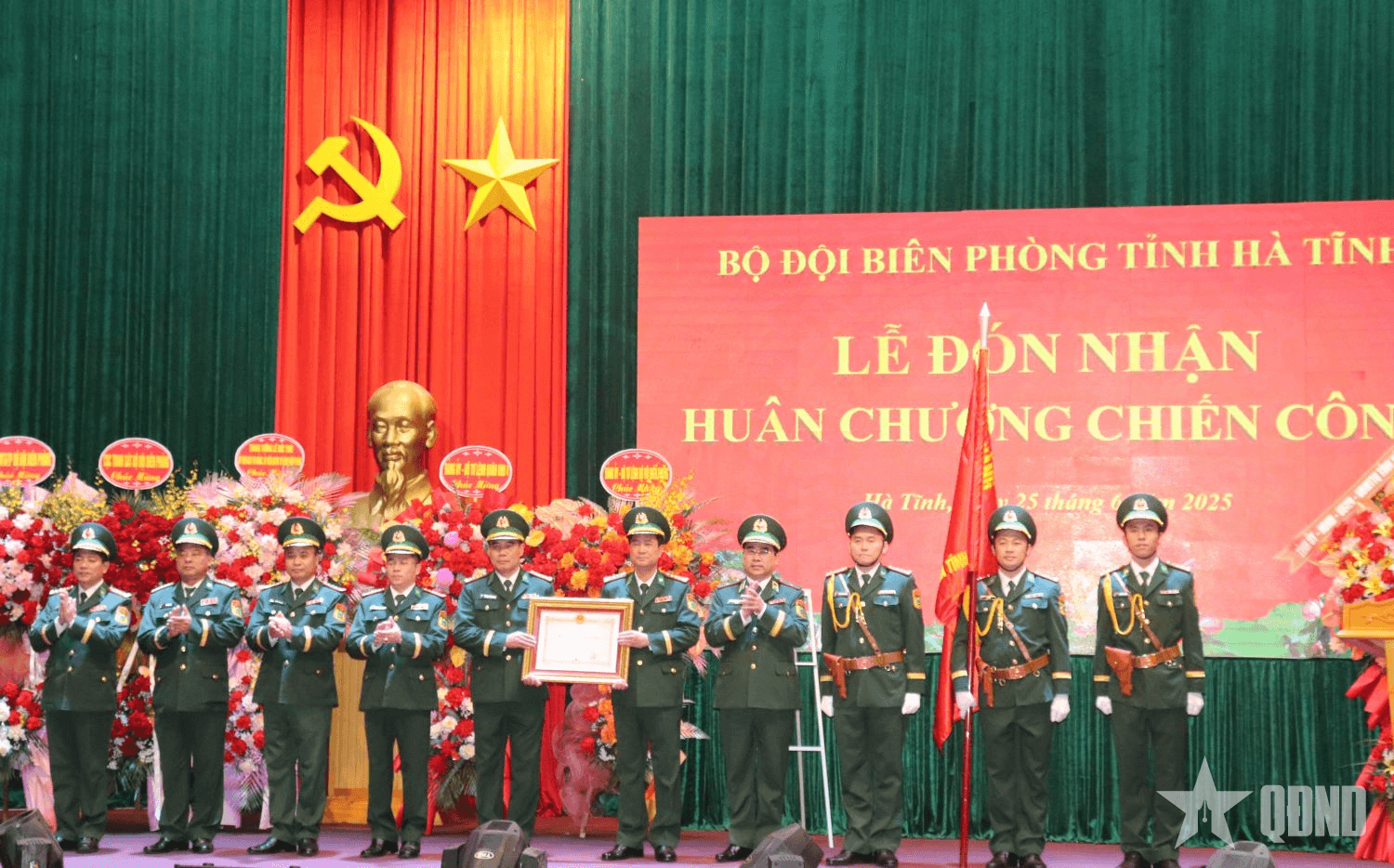 Bộ đội Biên phòng tỉnh Hà Tĩnh đón nhận Huân chương Chiến công hạng Nhì