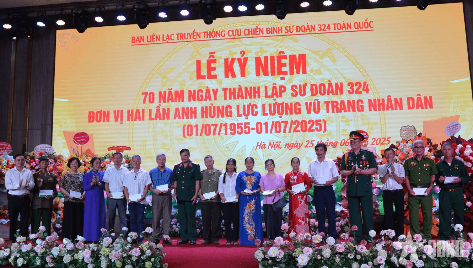 Gặp mặt kỷ niệm 70 năm thành lập Sư đoàn 324