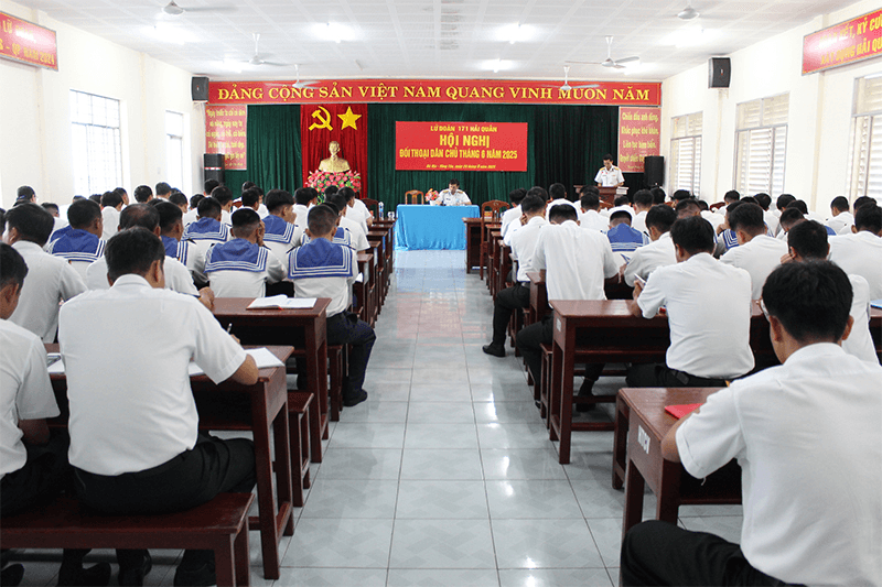 Lữ đoàn 171 làm tốt công tác nắm, giải quyết tư tưởng bộ đội