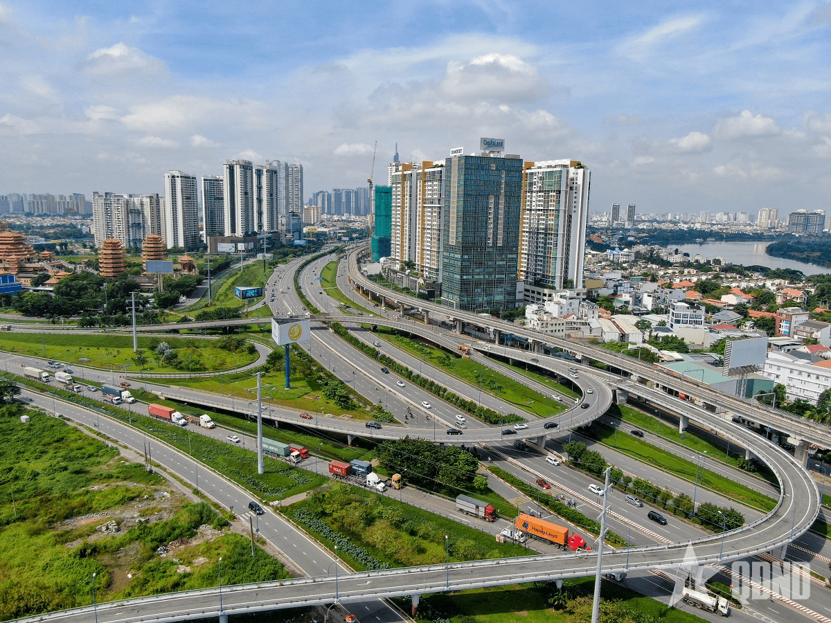 “Siêu đô thị” TP Hồ Chí Minh: Tầm nhìn quốc tế và những việc cần làm ngay