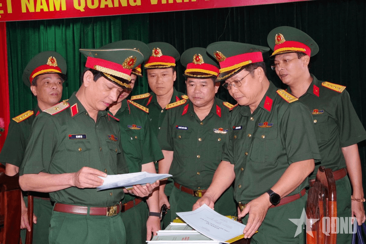 Bộ Quốc phòng kiểm tra cơ quan quân sự địa phương tại tỉnh Hà Tĩnh