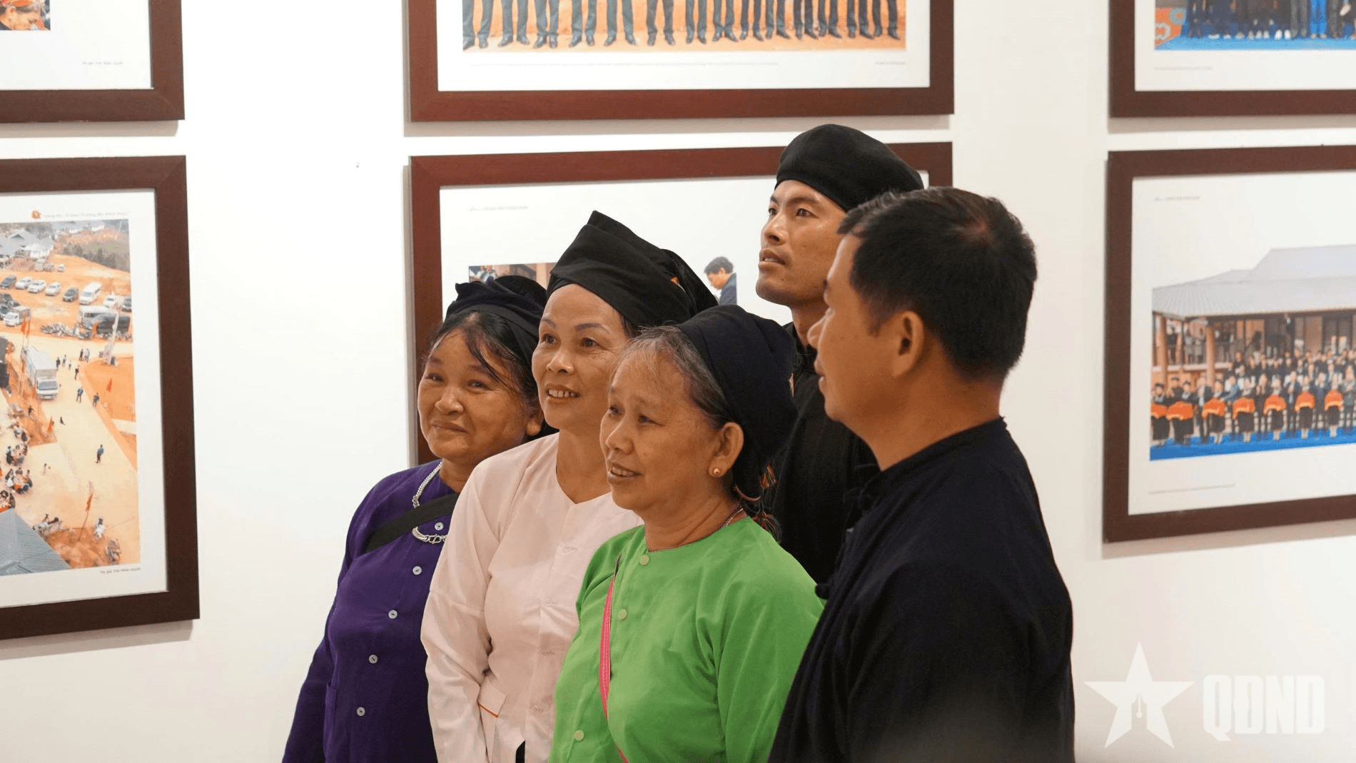Hành trình từ mất mát đến hồi sinh của Làng Nủ qua ống kính người nghệ sĩ