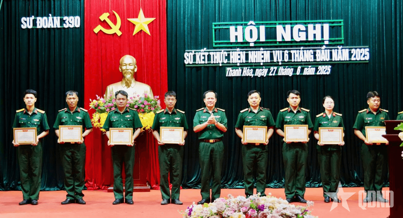 Sư đoàn 390 sơ kết công tác 6 tháng đầu năm 2025