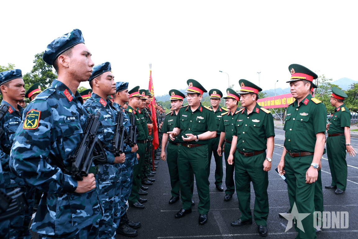 Quân khu 5 thăm, kiểm tra lực lượng luyện tập và tham gia làm nhiệm vụ A80 tại Hà Nội