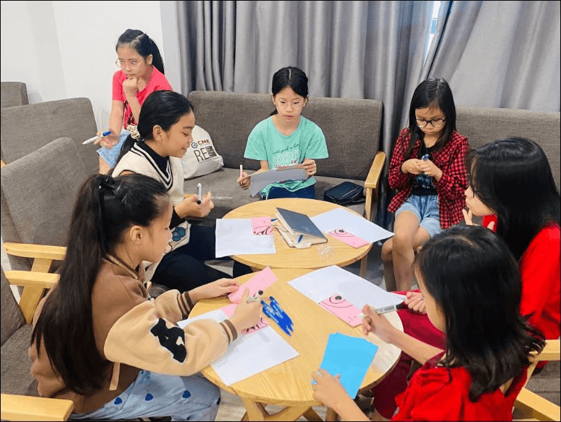 Trẻ em cần được yêu thương đúng cách