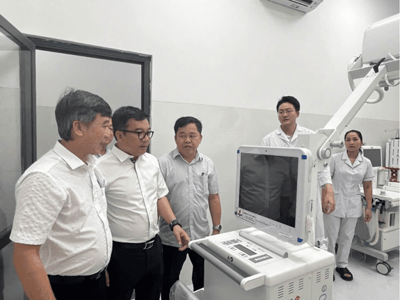 BSR trao tặng trang thiết bị y tế hiện đại trị giá 20 tỷ đồng cho huyện Côn Đảo