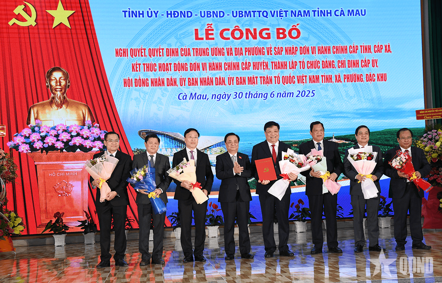 Cà Mau tổ chức Lễ công bố các quyết định, nghị quyết quan trọng sau hợp nhất với tỉnh Bạc Liêu