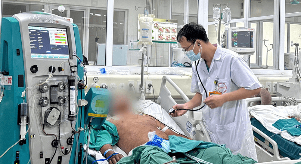 Ăn tiết canh, người đàn ông nguy kịch do nhiễm vi khuẩn liên cầu lợn