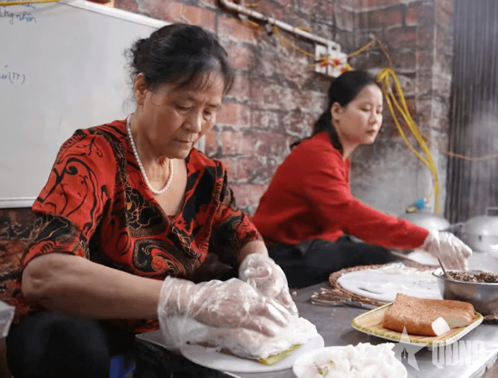 Người giữ tinh hoa bánh cuốn Thanh Trì