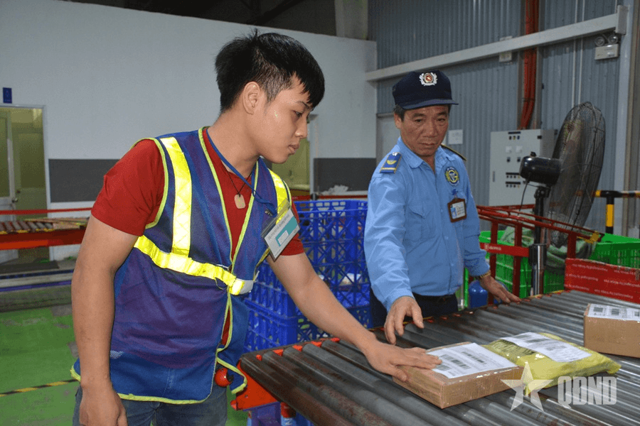 Minh bạch thuế thương mại điện tử qua khấu trừ tại nguồn