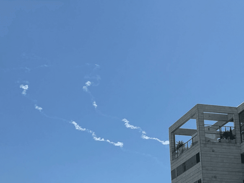 Israel đánh chặn tên lửa phóng từ Yemen