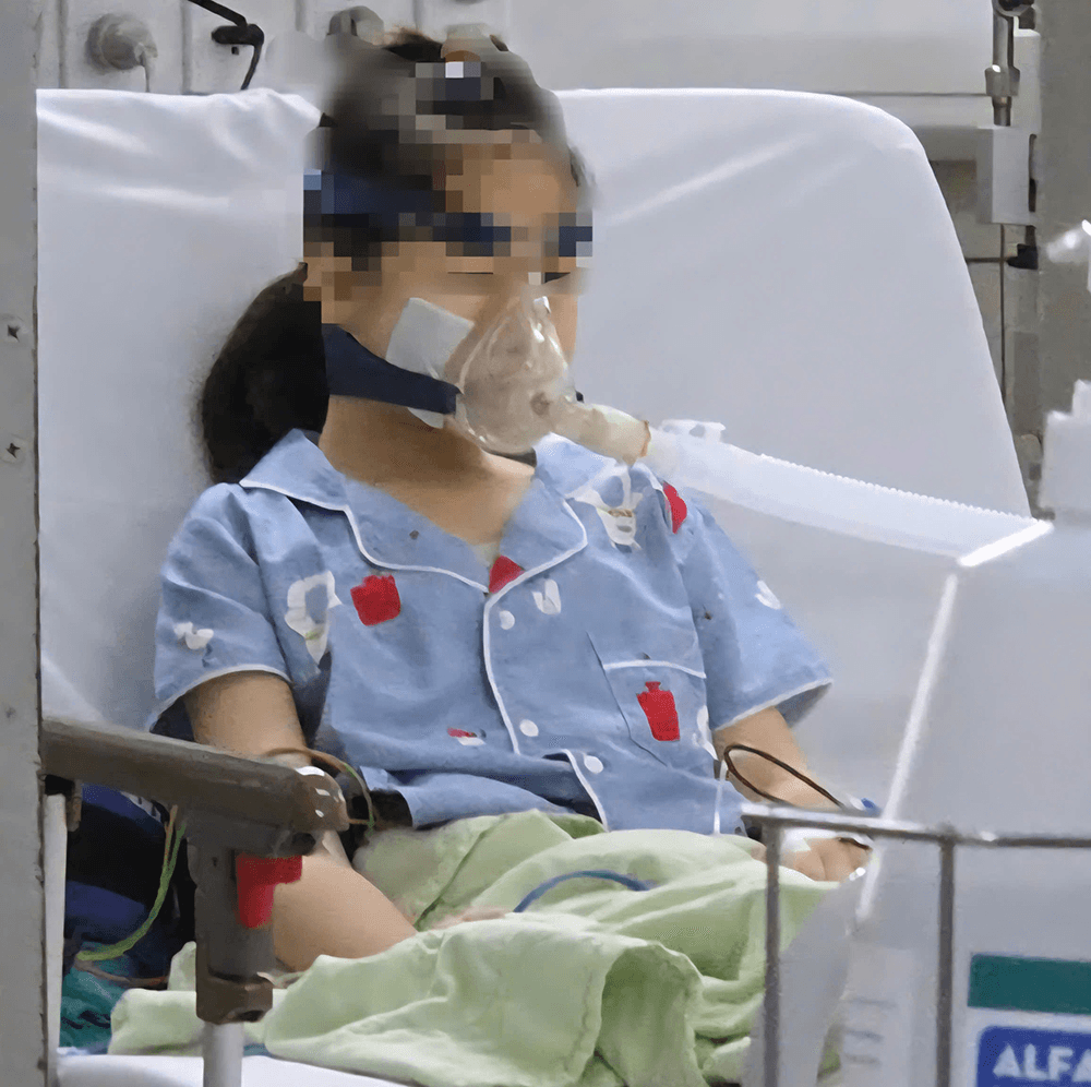 Giành lại sự sống cho bé gái 14 tuổi mắc lupus ban đỏ