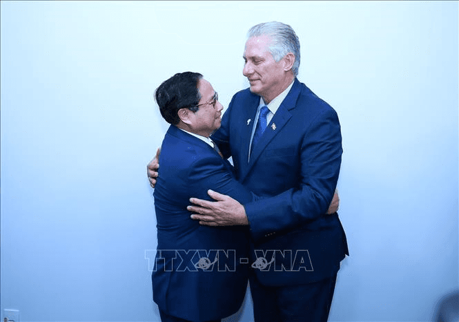 Thủ tướng Phạm Minh Chính hội kiến Chủ tịch Cuba Miguel Diaz Canel