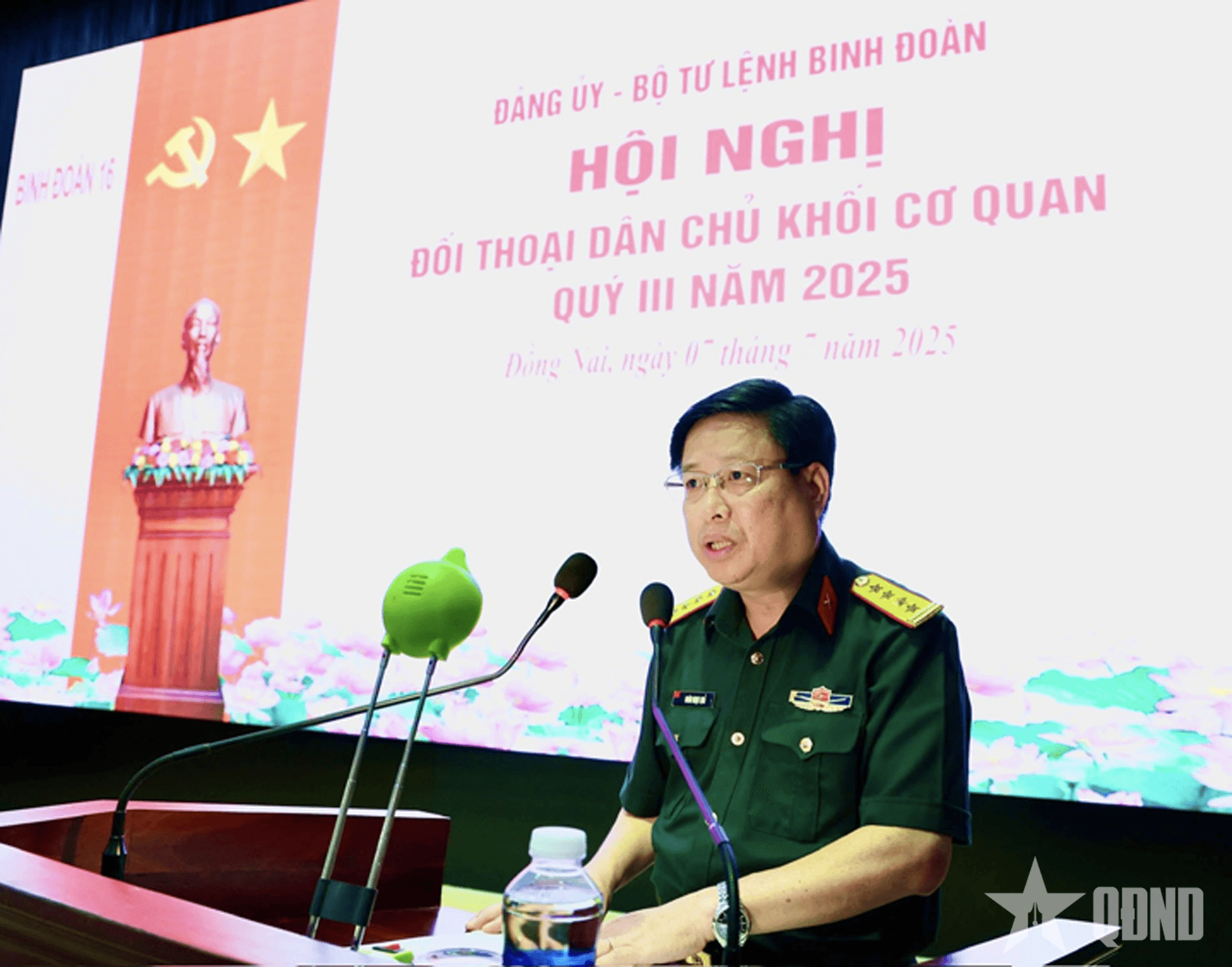 Binh đoàn 16 đối thoại dân chủ với cán bộ, chiến sĩ, nhân viên và người lao động
