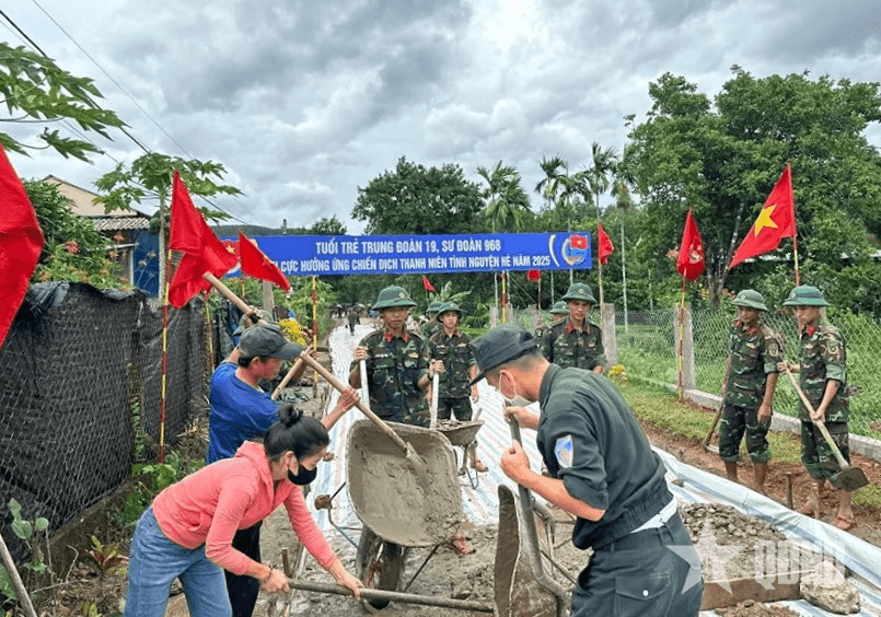 Sư đoàn 968 (Quân khu 4): Thi đua nhân lên nhiều việc làm tốt
