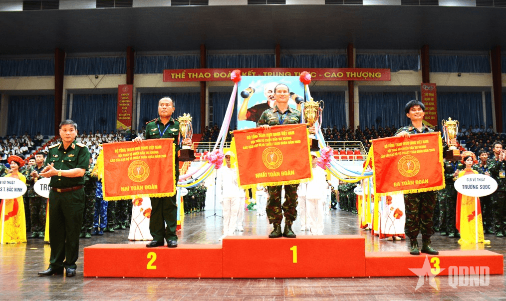 Lan tỏa, thúc đẩy phong trào luyện tập võ thuật trong toàn quân