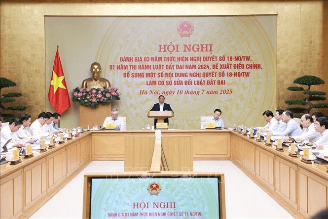 Thủ tướng Phạm Minh Chính chủ trì hội nghị về chính sách, pháp luật đất đai