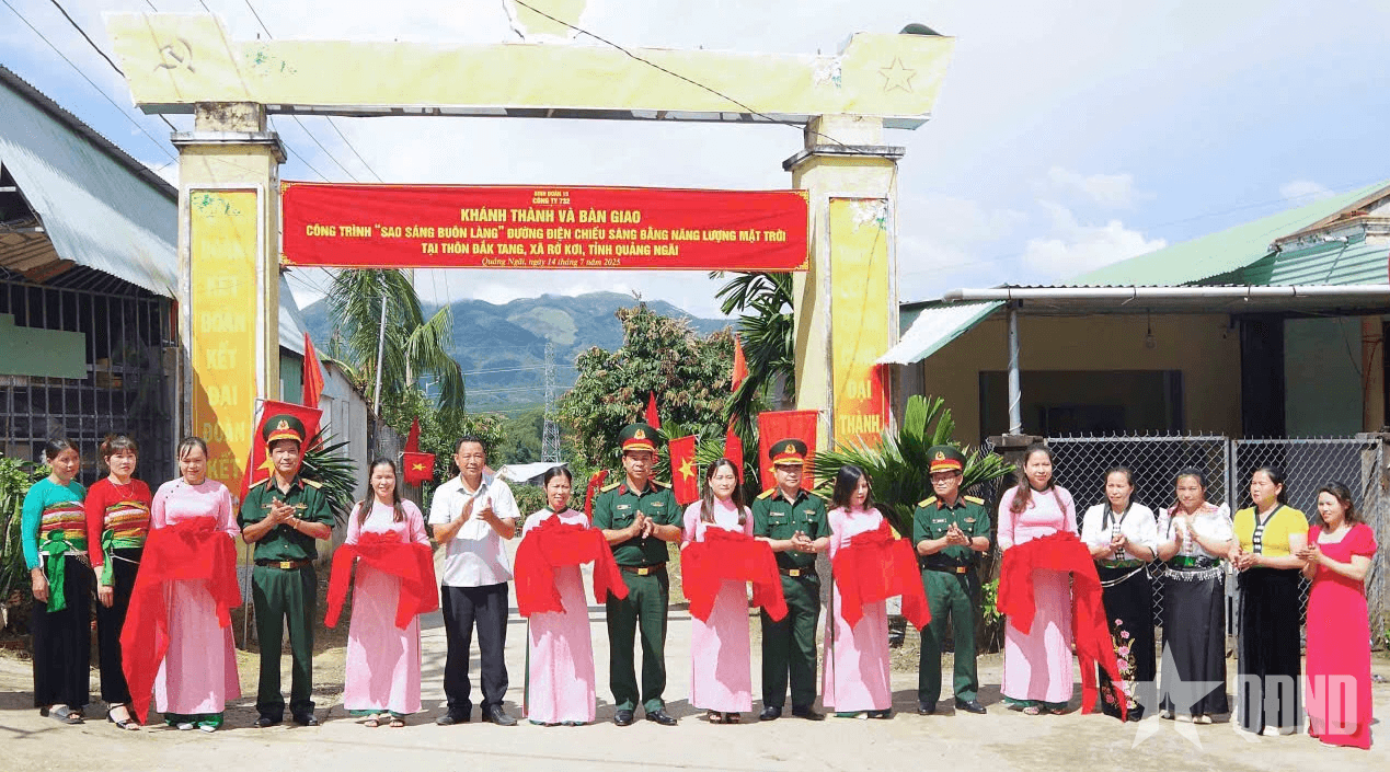 Công ty 732 (Binh đoàn 15) đẩy mạnh hoạt động an sinh xã hội và xây dựng nông thôn mới tại khu vực biên giới