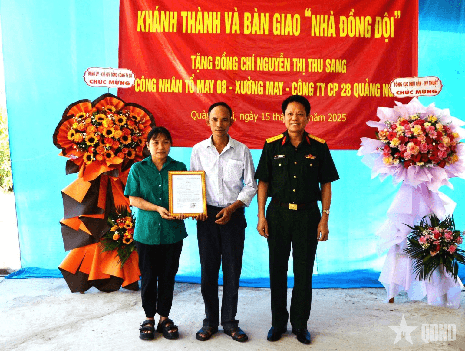 Tổng cục Hậu cần-Kỹ thuật trao “Nhà đồng đội” tặng công nhân có hoàn cảnh khó khăn