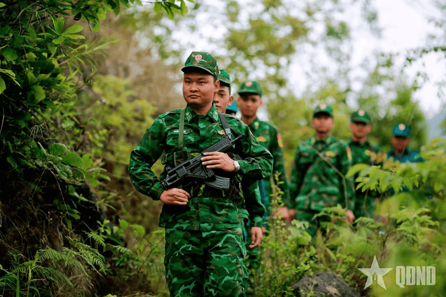 Bộ Quốc phòng trả lời cử tri tỉnh Tuyên Quang về đường tuần tra biên giới