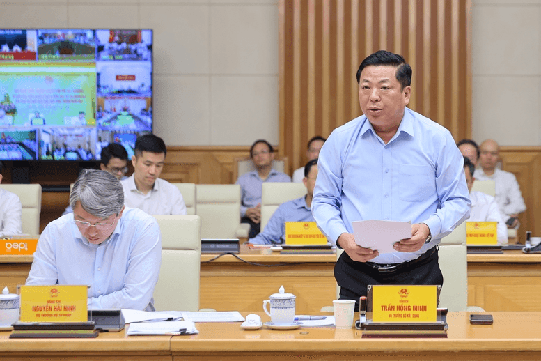 Hoàn thành 3.000km cao tốc và 100.000 căn nhà ở xã hội trong năm 2025