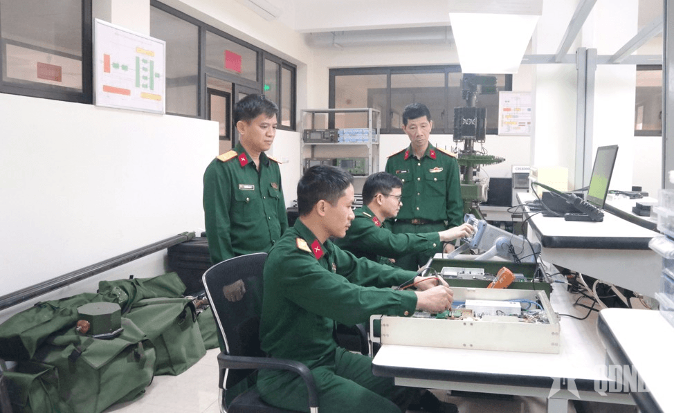 Tạo đột phá trong nghiên cứu khoa học về tác chiến điện tử