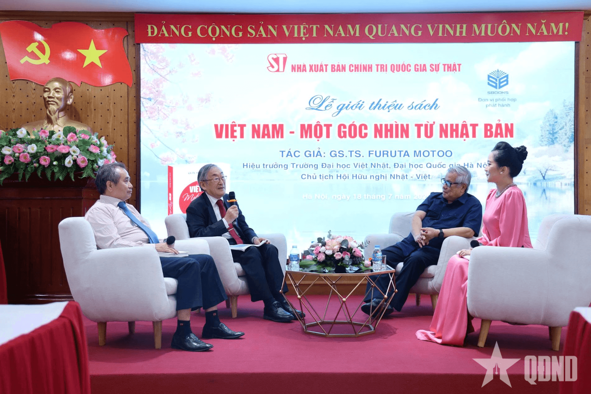 Ra mắt cuốn sách “Việt Nam - Một góc nhìn từ Nhật Bản”