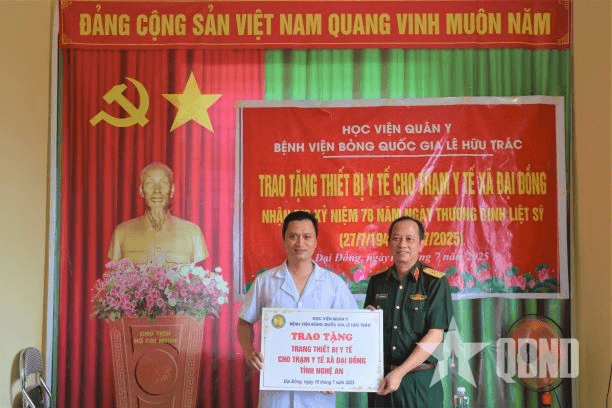 Bệnh viện Bỏng Quốc gia Lê Hữu Trác bàn giao nhà tình nghĩa tại tỉnh Nghệ An