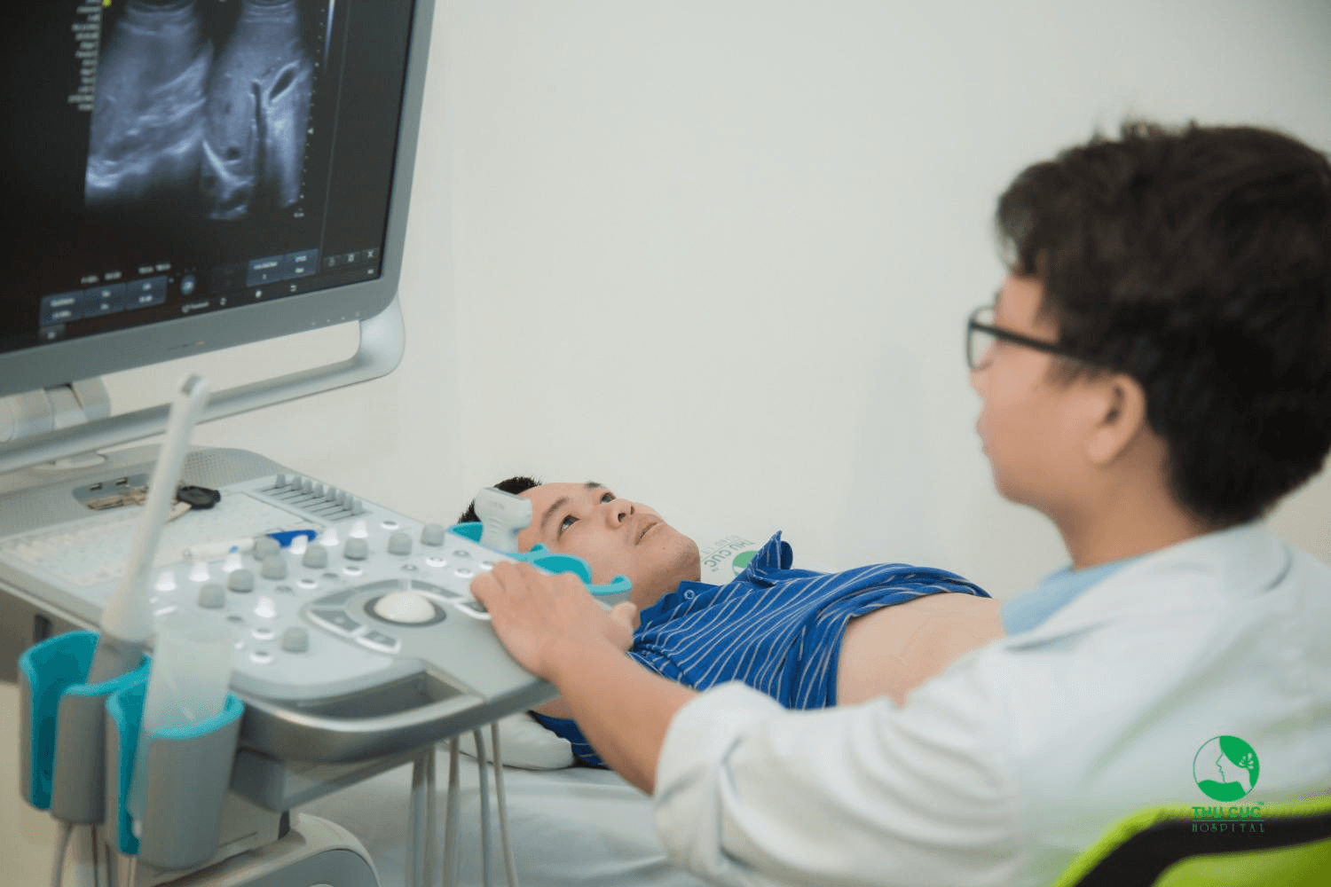 Người có tiền sử sỏi tiết niệu cần tái khám thường xuyên