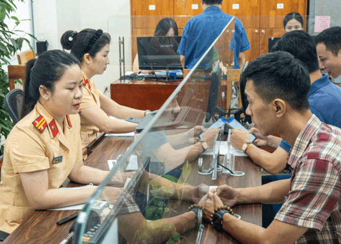 An toàn giao thông: Tạo thuận lợi cho người dân khi thực hiện đăng ký phương tiện