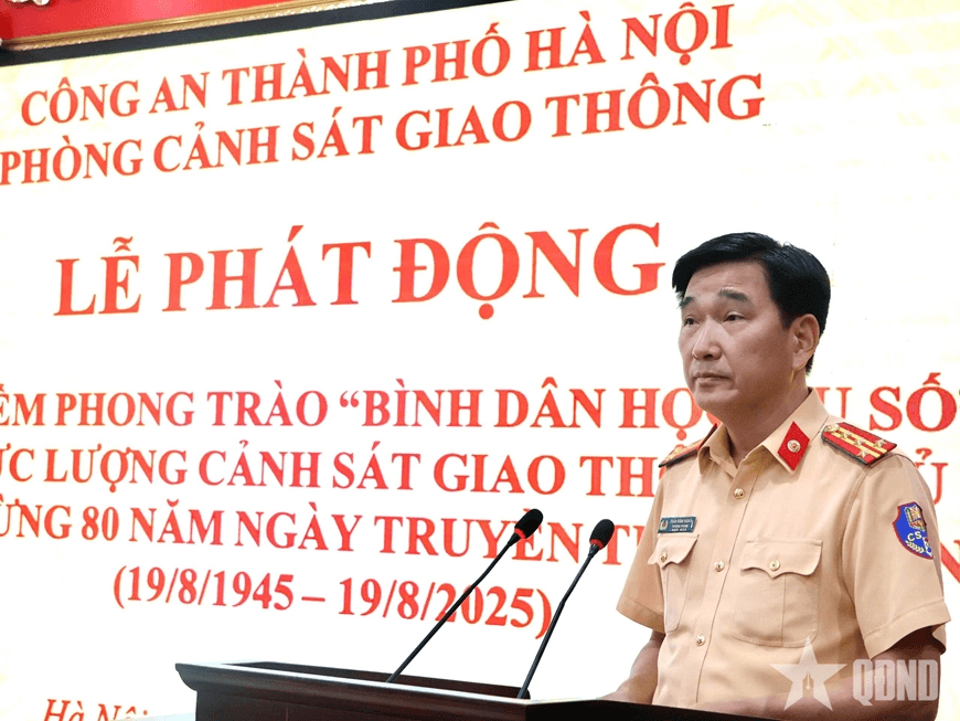 Phòng Cảnh sát giao thông Hà Nội phát động phong trào “Bình dân học vụ số”
