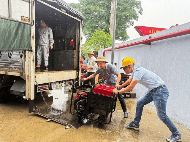 Viettel điều động 100 đội ứng cứu thông tin ứng phó bão số 3