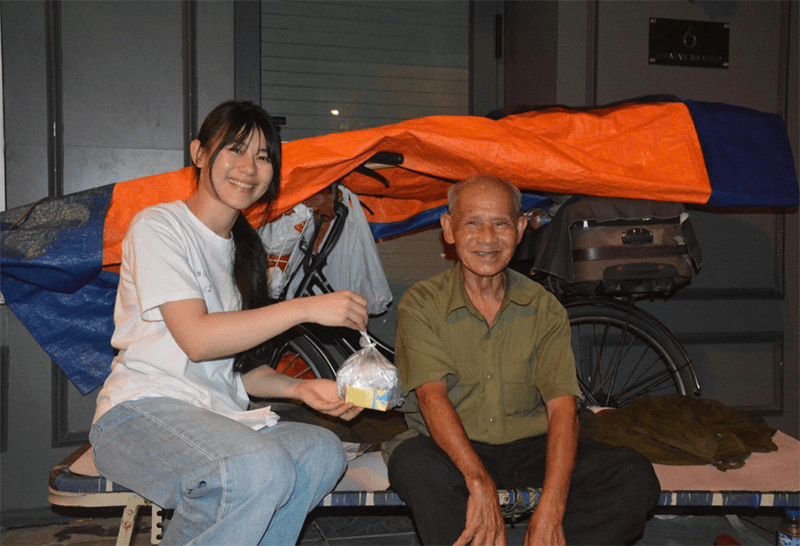 “Đêm ấm” giữa lòng Hà Nội