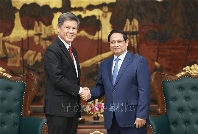 Thủ tướng Phạm Minh Chính tiếp Bộ trưởng Điều phối Dịch vụ công, Bộ trưởng Quốc phòng Singapore