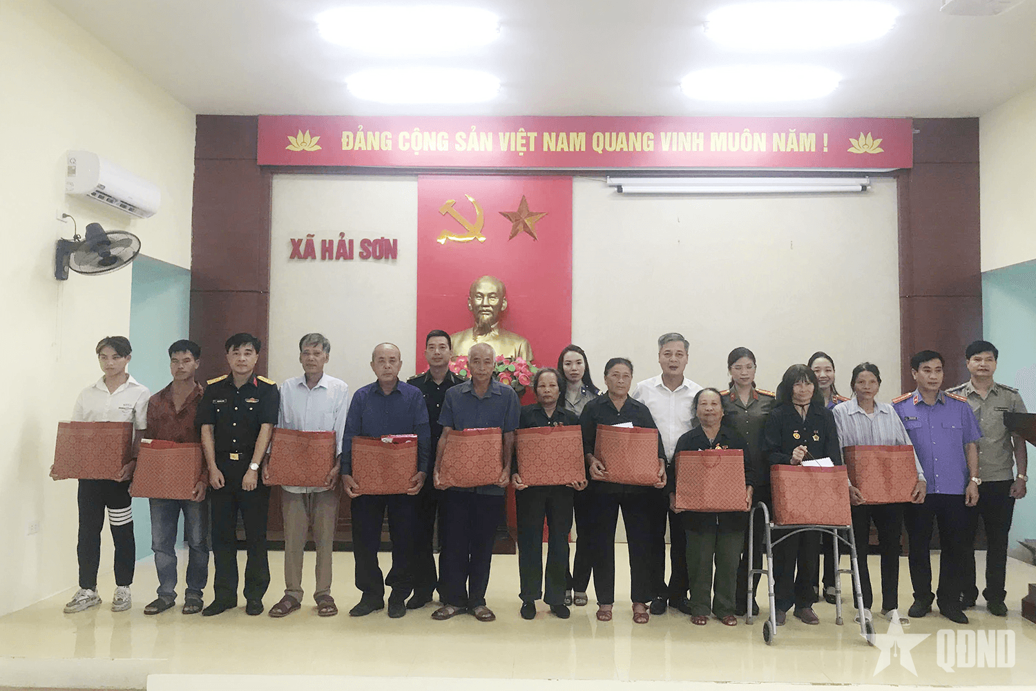 Khối thi đua Nội chính tỉnh Quảng Ninh tổ chức nhiều hoạt động tri ân dịp 27-7