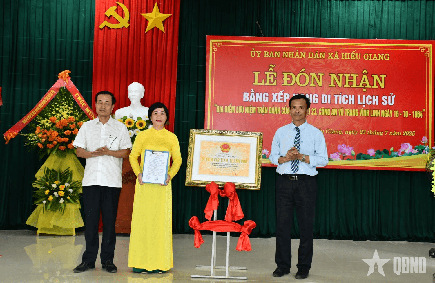 Đón nhận Bằng xếp hạng di tích lịch sử “Địa điểm lưu niệm trận đánh của Phân đội 23, Công an vũ trang Vĩnh Linh ngày 16-10-1964”