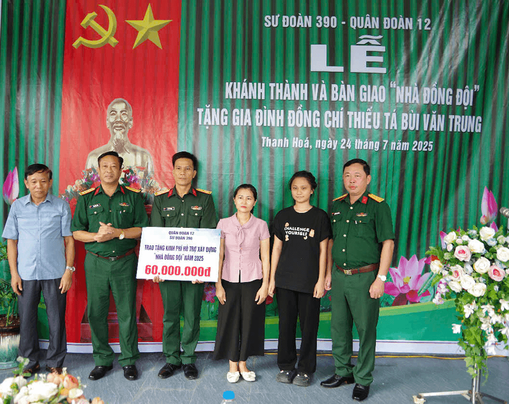Sư đoàn 390, Quân đoàn 12 khánh thành, bàn giao Nhà đồng đội