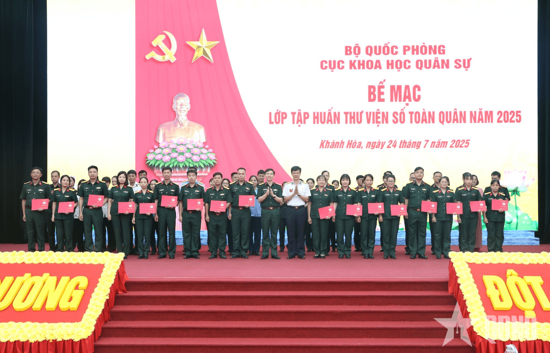 Bế mạc tập huấn thư viện số toàn quân năm 2025