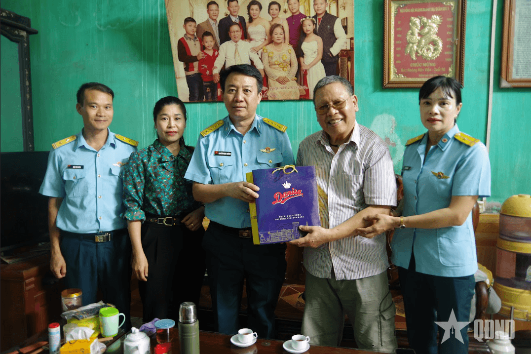 Các đơn vị Quân đội tổ chức chuỗi hoạt động tri ân nhân Kỷ niệm 78 năm Ngày Thương binh-Liệt sĩ