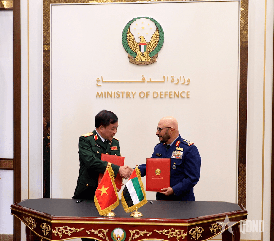 Việt Nam và UAE ký Ý định thư về hợp tác quốc phòng